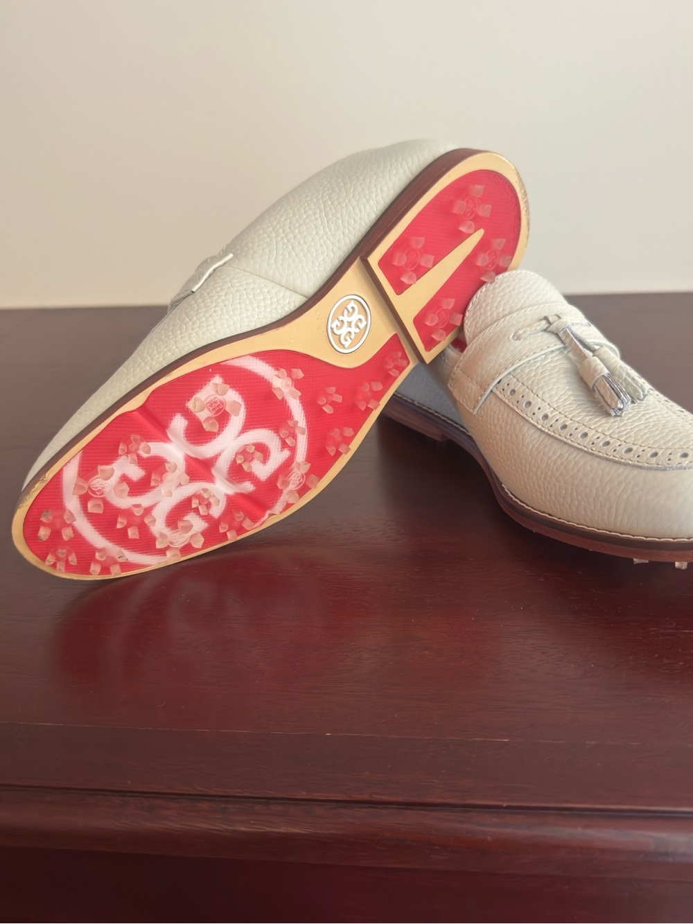 G/FORE Cream Tassel Golf Loafers with Brown Sole - Picture 4 of 6